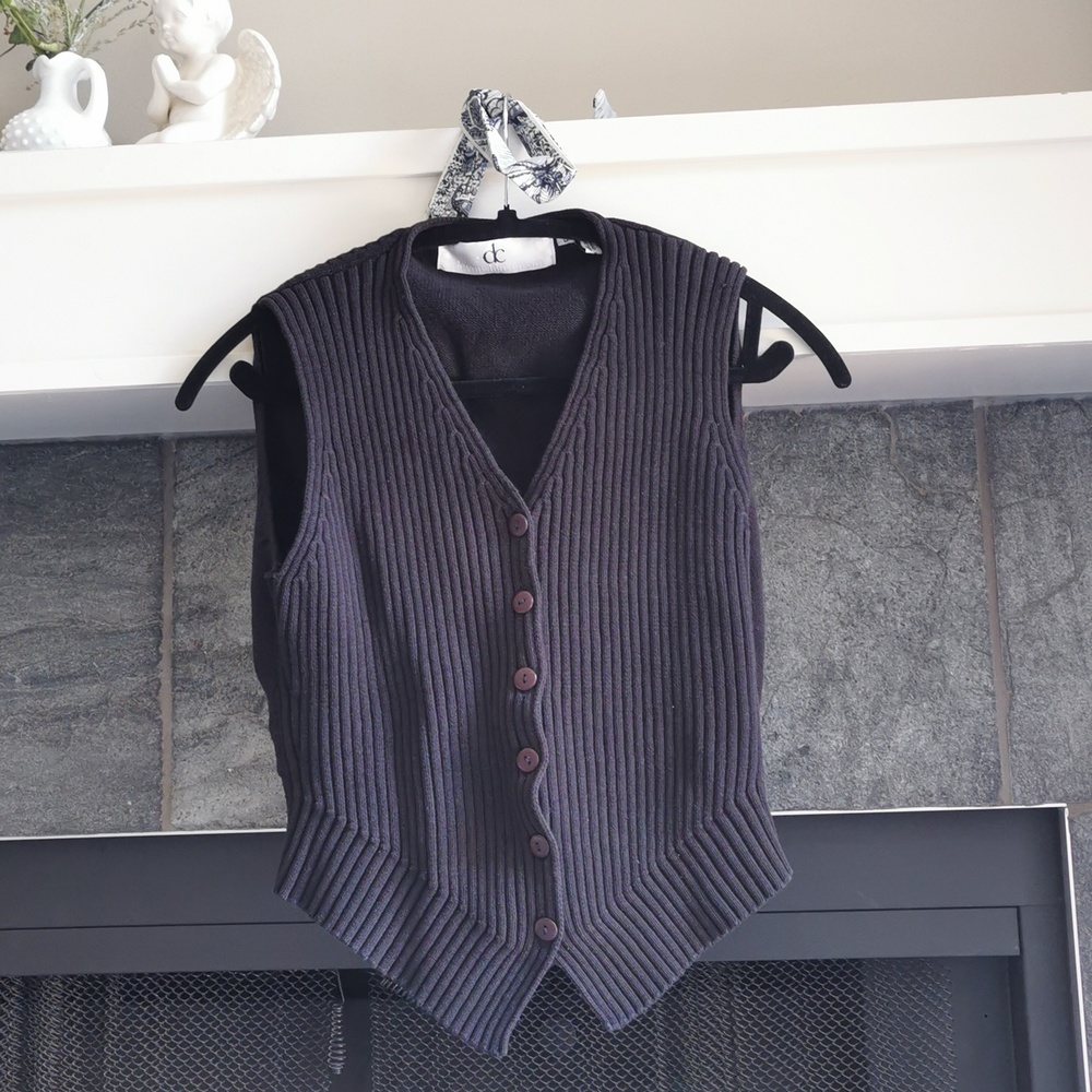 devonshire cream，size M-L，black